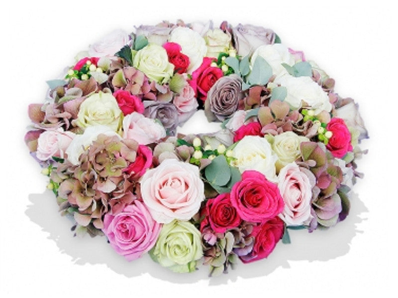 Sweet Roses and Hydrangea Wreath